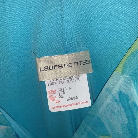 Laura Dress - Picture 2 of 4